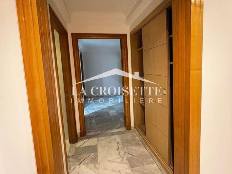 Appartement S+3 avec jardin et piscine aux Jardins de Carthage